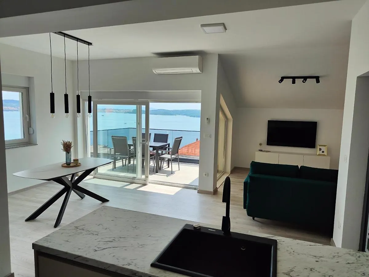Eva Apartment 2 Trogir Croatia