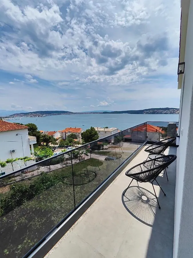 Eva Apartment 2 Trogir Croatia