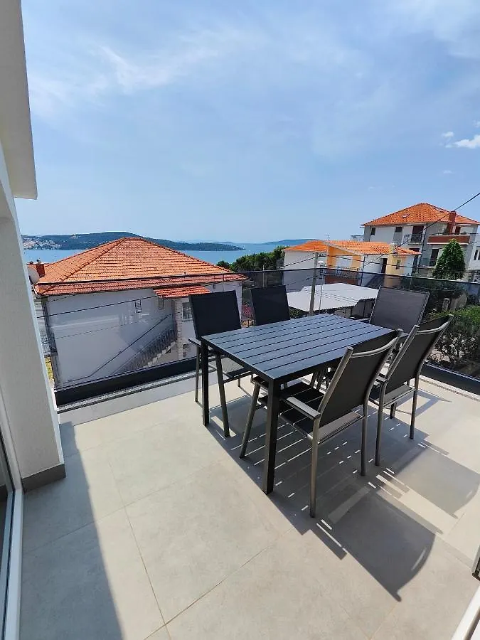 Eva Apartment 2 Trogir