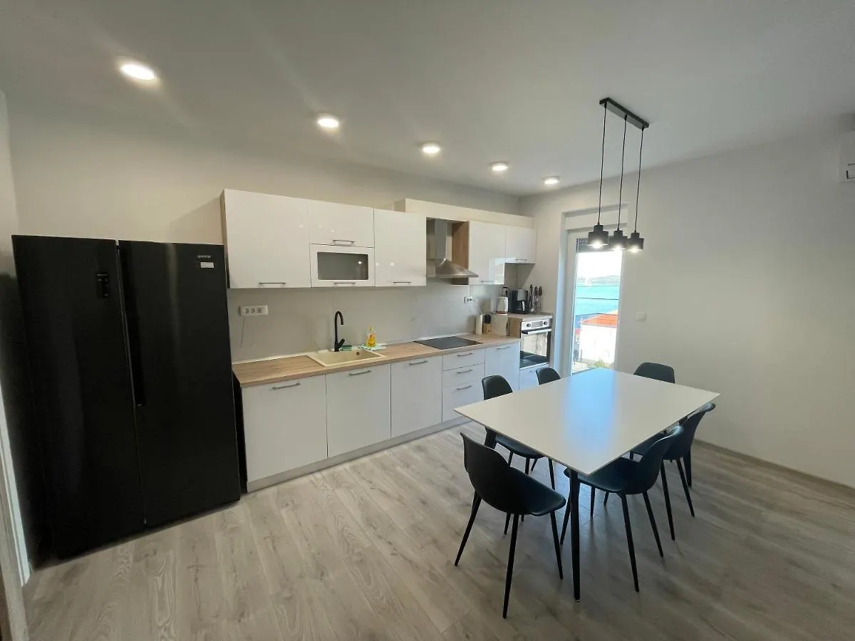 Eva Apartment 2 Trogir Croatia