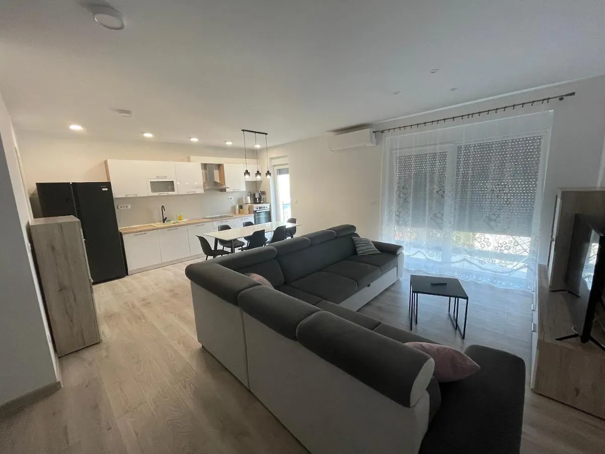 Eva Apartment 2 Trogir