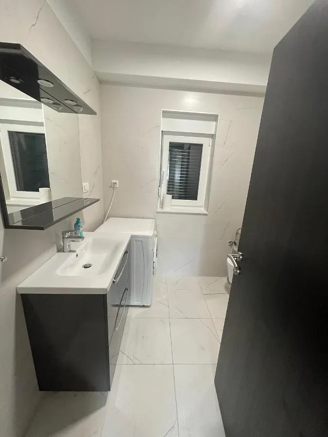 Eva Apartment 2 Trogir Croatia