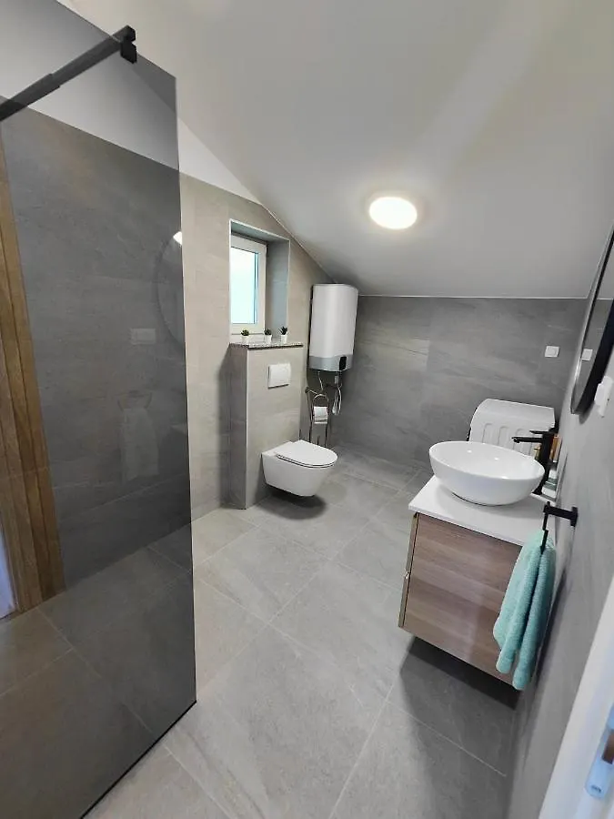Eva Apartment 2 Trogir Croatia
